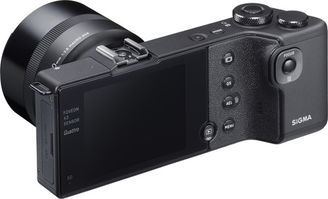 等效75mm人文利器 适马dp3 Quattro相机即将上市